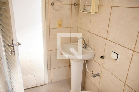 Casa para alugar com 75m², 2 quartos e 1 vagaBanheiro