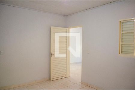 Casa para alugar com 2 quartos, 75m² em Setor Central, Goiânia