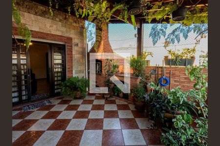 Varanda da Sala de casa à venda com 4 quartos, 400m² em Vila União(zona Norte), São Paulo