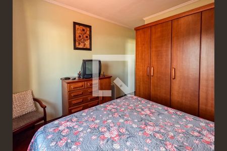 Quarto 1 de casa à venda com 4 quartos, 400m² em Vila União(zona Norte), São Paulo