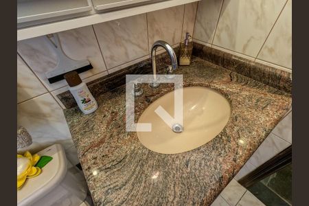 Casa à venda com 400m², 4 quartos e 8 vagasBanheiro 3