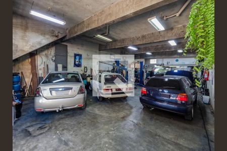 Casa à venda com 400m², 4 quartos e 8 vagasÁrea comum