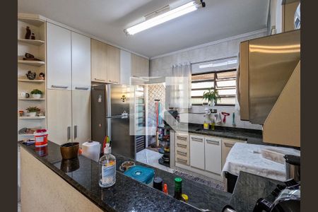 Casa à venda com 400m², 4 quartos e 8 vagasCozinha