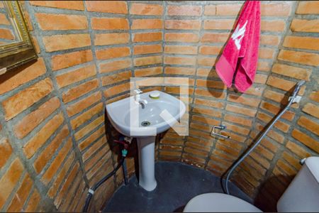 Casa para alugar com 110m², 2 quartos e 1 vaga Casa para alugar com 110m², 2 quartos e 1 vagaBanheiro de serviço