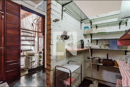 Casa para alugar com 110m², 2 quartos e 1 vaga Casa para alugar com 110m², 2 quartos e 1 vagaCozinha