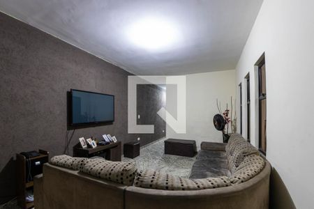 Sala de casa à venda com 3 quartos, 200m² em Jardim Sapopemba, São Paulo