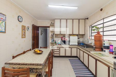 Casa à venda com 500m², 4 quartos e 4 vagasCozinha