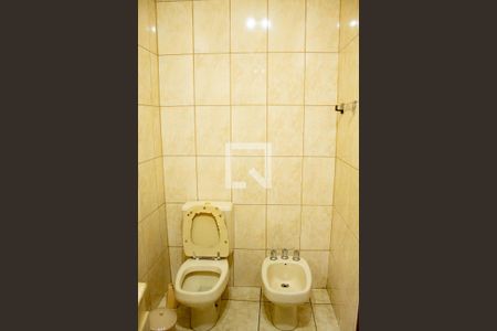 Casa para alugar com 340m², 3 quartos e 2 vagasBanheiro