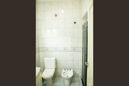 Casa para alugar com 340m², 3 quartos e 2 vagasBanheiro da Suíte