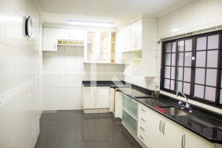 Casa para alugar com 340m², 3 quartos e 2 vagasCozinha