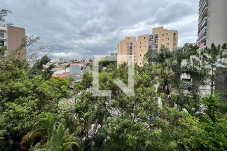 Vista de apartamento à venda com 2 quartos, 60m² em Vila Ipojuca, São Paulo