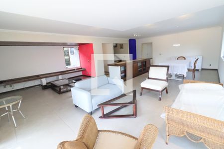 Sala de casa para alugar com 5 quartos, 451m² em Adalgisa, Osasco