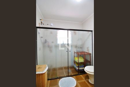 Casa à venda com 220m², 3 quartos e 4 vagasBanheiro