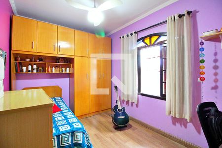 Casa à venda com 220m², 3 quartos e 4 vagasQuarto 2