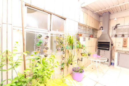 Apartamento à venda com 156m², 4 quartos e 2 vagasQuintal