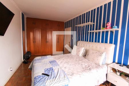 Apartamento à venda com 156m², 4 quartos e 2 vagasQuarto 2