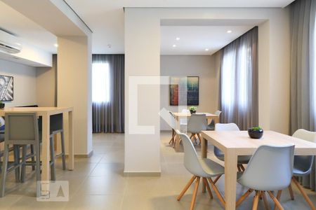 Apartamento à venda com 55m², 2 quartos e 1 vaga Apartamento à venda com 55m², 2 quartos e 1 vagaÁrea comum - Salão de festas