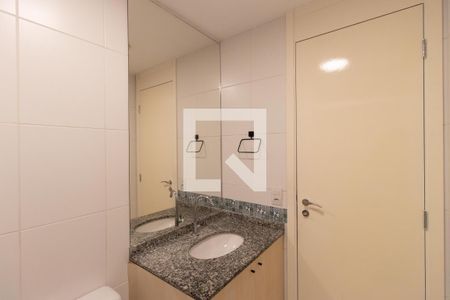 Apartamento à venda com 55m², 2 quartos e 1 vaga Apartamento à venda com 55m², 2 quartos e 1 vagaBanheiro
