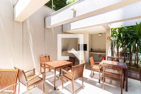 Apartamento à venda com 55m², 2 quartos e 1 vaga Apartamento à venda com 55m², 2 quartos e 1 vagaÁrea comum - Churrasqueira