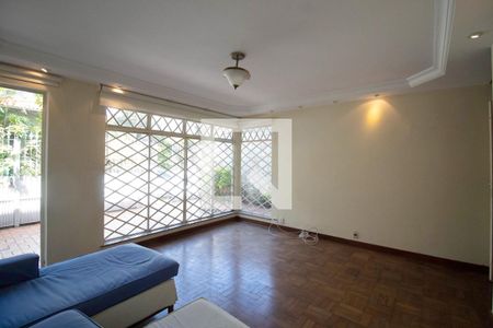 Sala de casa à venda com 5 quartos, 160m² em Paraíso, São Paulo