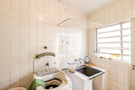 Casa à venda com 258m², 3 quartos e 1 vagaÁrea de Serviço