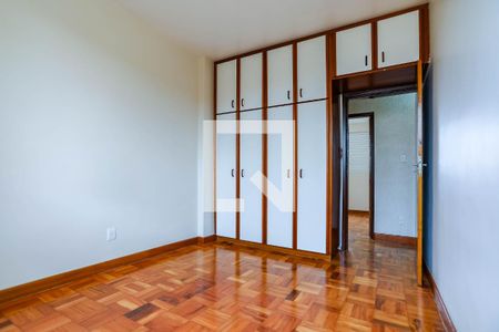 Apartamento para alugar com 98m², 3 quartos e sem vaga Apartamento para alugar com 98m², 3 quartos e sem vagaQuarto 2