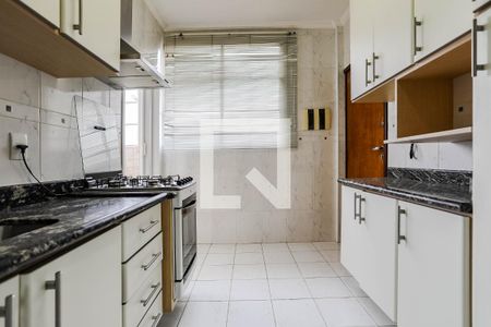 Apartamento para alugar com 98m², 3 quartos e sem vaga Apartamento para alugar com 98m², 3 quartos e sem vagaCozinha