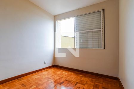 Apartamento para alugar com 98m², 3 quartos e sem vaga Apartamento para alugar com 98m², 3 quartos e sem vagaQuarto 2