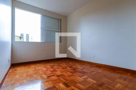 Apartamento para alugar com 98m², 3 quartos e sem vaga Apartamento para alugar com 98m², 3 quartos e sem vagaQuarto 2