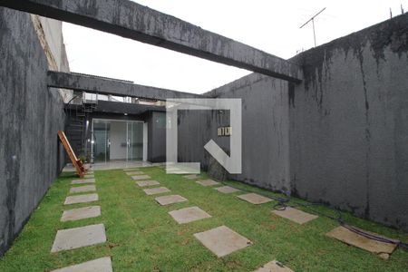 Casa à venda com 125m², 2 quartos e 4 vagasGaragem