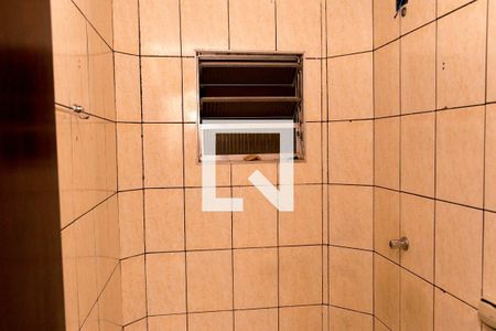 Apartamento para alugar com 80m², 2 quartos e 1 vaga Apartamento para alugar com 80m², 2 quartos e 1 vagaBanheiro