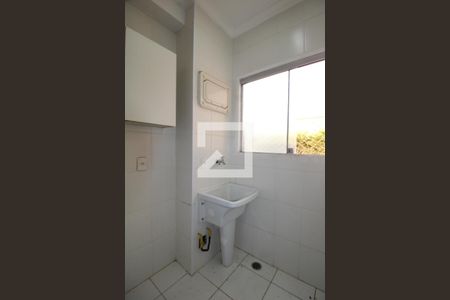 Apartamento à venda com 65m², 2 quartos e 1 vagaÁrea de Serviço