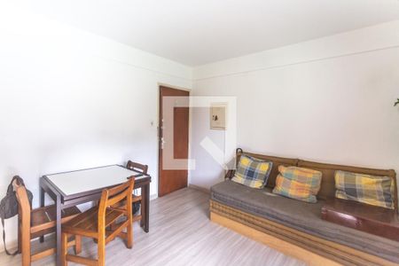 Sala de estar de apartamento à venda com 2 quartos, 75m² em Rudge Ramos, São Bernardo do Campo