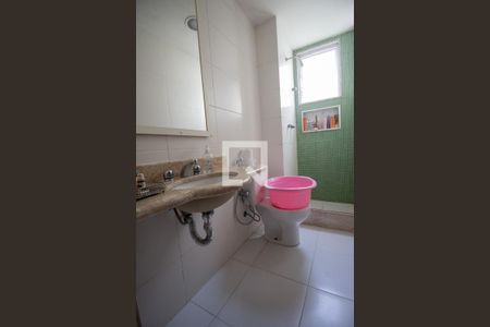 Banheiro da Suíte de apartamento para alugar com 3 quartos, 87m² em Recreio dos Bandeirantes, Rio de Janeiro