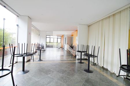 Apartamento à venda com 64m², 2 quartos e 2 vagas Apartamento à venda com 64m², 2 quartos e 2 vagasÁrea comum - Salão de festas