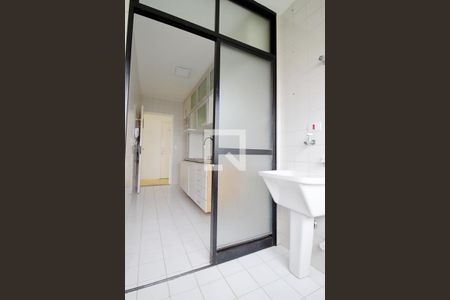 Apartamento à venda com 64m², 2 quartos e 2 vagas Apartamento à venda com 64m², 2 quartos e 2 vagasÁrea de Serviço