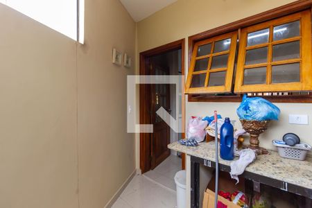 Casa de condomínio à venda com 120m², 2 quartos e 2 vagas Casa de condomínio à venda com 120m², 2 quartos e 2 vagasÁrea de Serviço