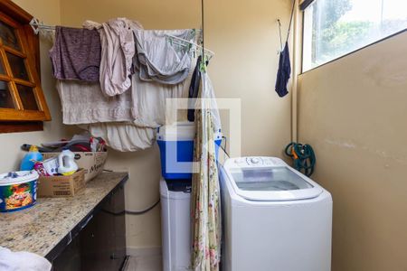 Casa de condomínio à venda com 120m², 2 quartos e 2 vagas Casa de condomínio à venda com 120m², 2 quartos e 2 vagasÁrea de Serviço