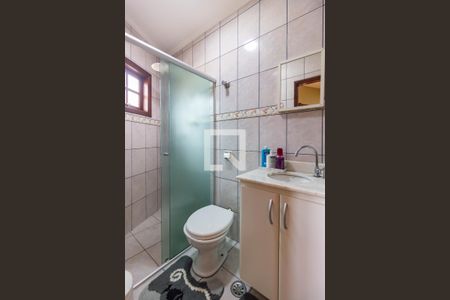 Banheiro da Suíte 1 de casa de condomínio à venda com 2 quartos, 120m² em Vila Gomes, São Paulo