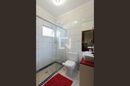 Casa de condomínio à venda com 130m², 3 quartos e 2 vagasBanheiro