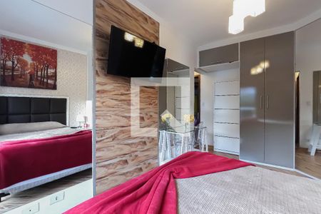 Casa de condomínio à venda com 130m², 3 quartos e 2 vagasSuíte