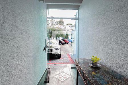 Casa de condomínio à venda com 130m², 3 quartos e 2 vagasEntrada