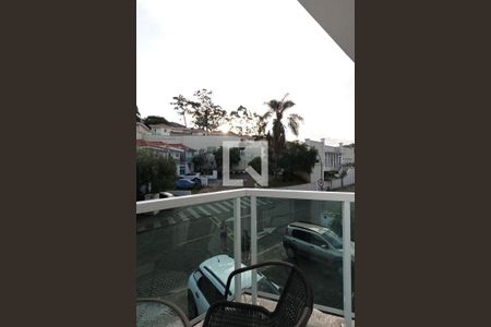 Casa de condomínio à venda com 130m², 3 quartos e 2 vagasVaranda da Suíte