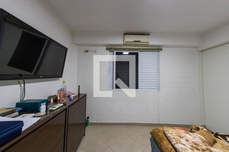 Casa à venda com 200m², 3 quartos e 4 vagasQuarto Suíte