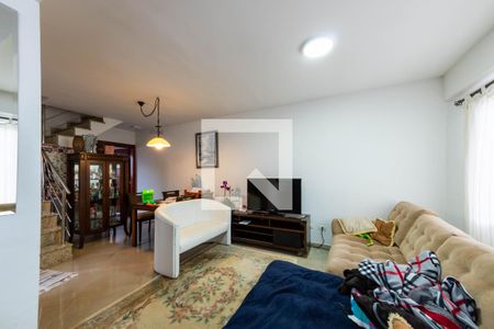Sala de casa à venda com 3 quartos, 200m² em Vila Lúcia, São Paulo