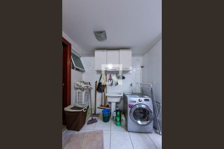 Casa à venda com 200m², 3 quartos e 4 vagasÁrea de Serviço
