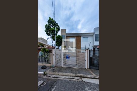 Casa à venda com 200m², 3 quartos e 4 vagasFachada