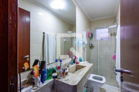 Casa à venda com 200m², 3 quartos e 4 vagasBanheiro da Suíte
