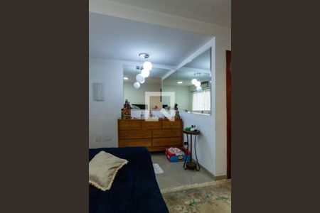 Sala de casa à venda com 3 quartos, 200m² em Vila Lúcia, São Paulo