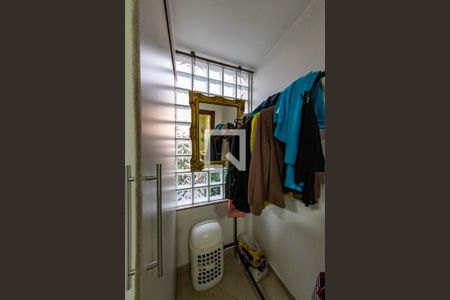 Casa à venda com 200m², 3 quartos e 4 vagasBanheiro da Suíte